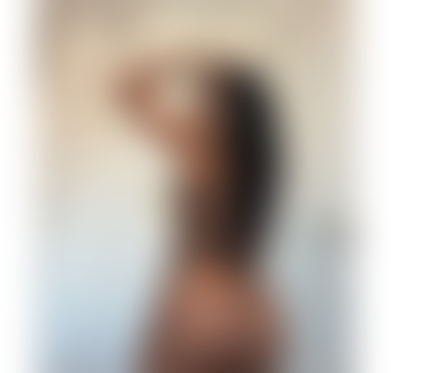 Escorts Barking and Dagenham Barking - Barking and Dagenham - Photos for skinny Brazilian brunette with big ass and curly hair